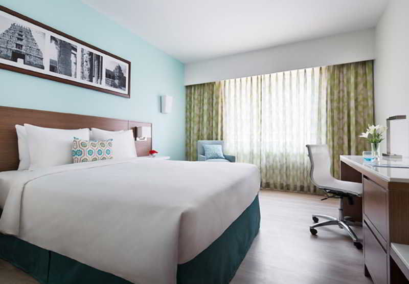 Отель Fairfield By Marriott Bengaluru Rajajinagar Экстерьер фото
