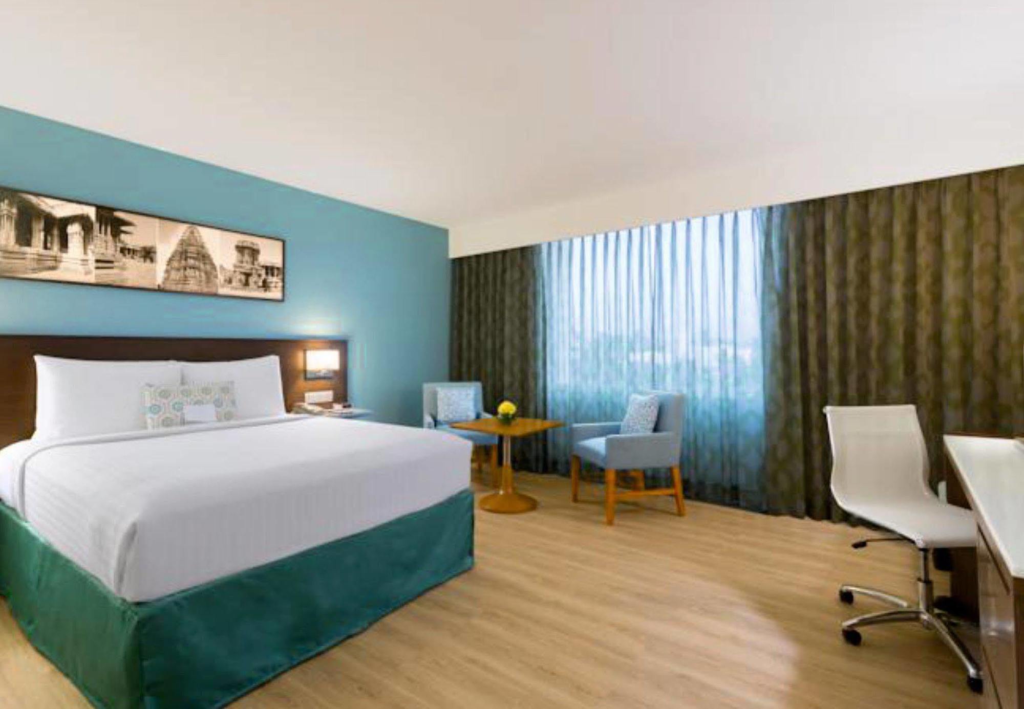 Отель Fairfield By Marriott Bengaluru Rajajinagar Экстерьер фото